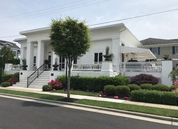 8514 Pennsylvania Avenue – The White House – Moran Family Home