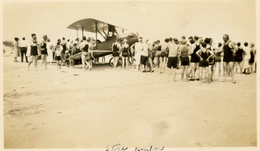 Picture of the Day No. 30 – Airplane Lands on the Beach