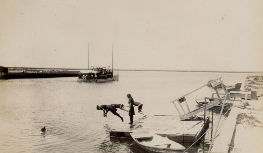 Picture of the Day No. 112 – “AH, THOSE LAZY HAZY CRAZY DAYS OF SUMMER AT STONE HARBOR, N. J.”